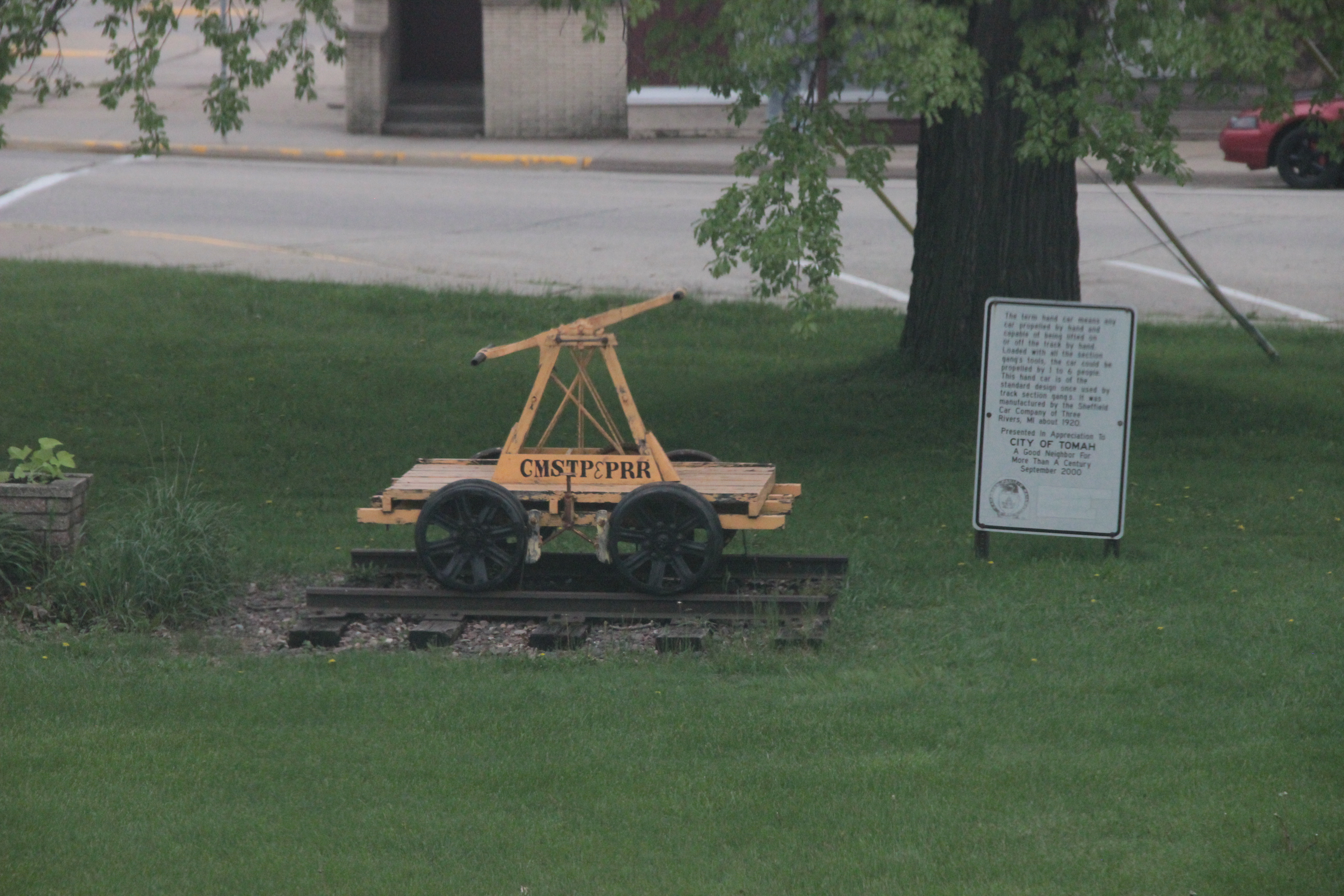 Hand Car Display